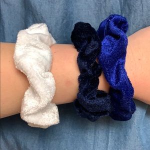 Blue Christmas Scrunchie Collection